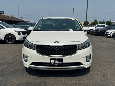 Used 2016 Kia Sedona SX FWD image 4