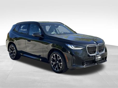 Used 2025 BMW X3 xDrive30i AWD/4WD image 6
