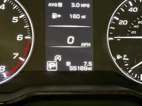 Used 2023 Subaru Outback Premium AWD/4WD image 8