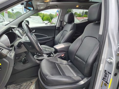Used 2015 Hyundai Santa Fe Sport 2.0T w/ Option Group 05 AWD/4WD image 9