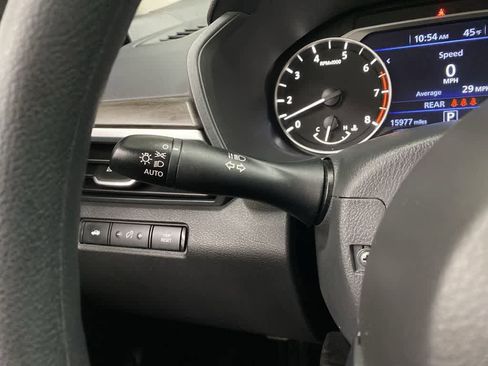 Used 2025 Nissan Altima 2.5 SV image 24