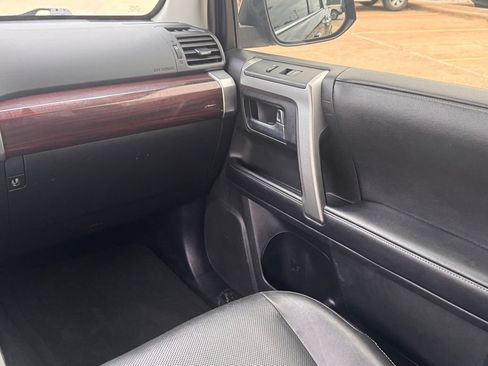 Used 2019 Toyota 4Runner Limited RWD image 26