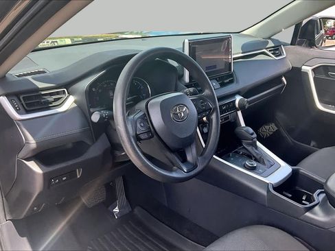 Certified 2025 Toyota RAV4 XLE AWD/4WD image 17