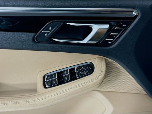 New 2026 Porsche Macan S image 11