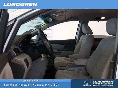 Used 2012 Honda Odyssey EX image 10