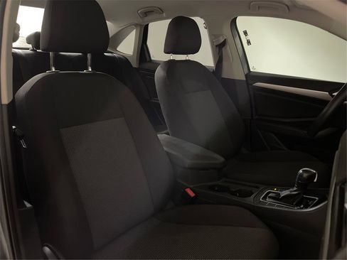 Used 2020 Volkswagen Jetta S image 28