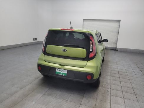 Used 2018 Kia Soul FWD image 7