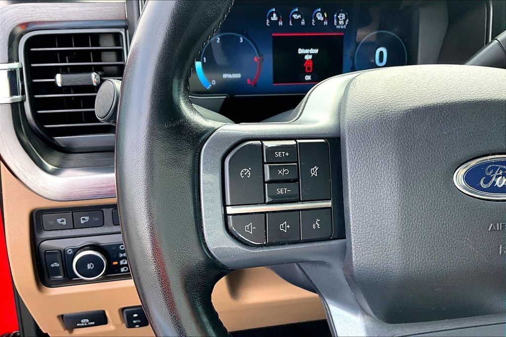 Used 2023 Ford F450 Lariat w/ FX4 Off-Road Package AWD/4WD image 14