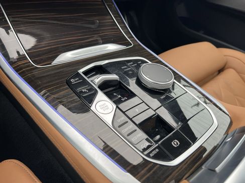 Used 2024 BMW X5 xDrive40i w/ Premium Package image 22