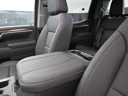 New 2026 Chevrolet Silverado 1500 RST AWD/4WD image 14