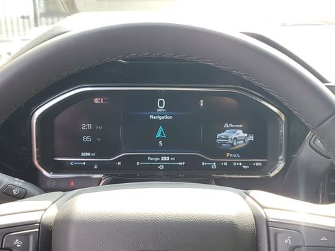 Used 2025 Chevrolet Silverado 1500 LT w/ Safety Package image 30