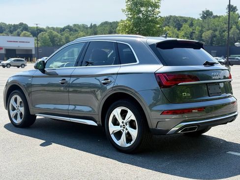 Used 2023 Audi Q5 2.0T Premium Plus w/ Premium Plus Package AWD/4WD image 4