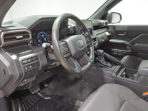 Used 2024 Toyota Tacoma SR image 15