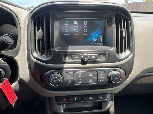 Used 2018 Chevrolet Colorado W/T w/ WT Convenience Package AWD/4WD image 18