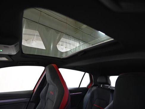 New 2026 Volkswagen GTI SE FWD image 22