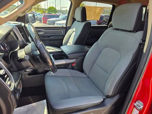 Used 2020 RAM 1500 Big Horn AWD/4WD image 18