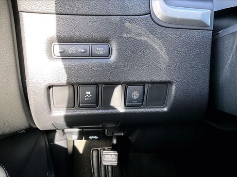 Used 2024 Nissan Murano SV w/ SV Midnight Edition Package FWD image 57