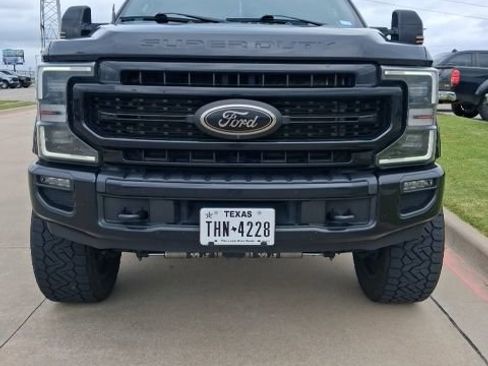 Used 2022 Ford F250 Lariat w/ Tremor Off-Road Package image 6