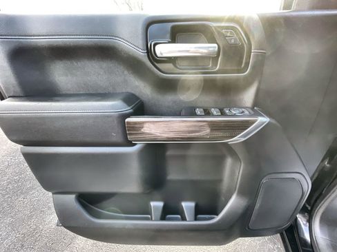 Used 2022 Chevrolet Silverado 1500 LT image 22