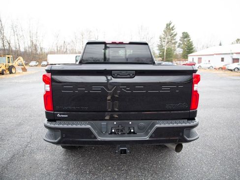 Certified 2024 Chevrolet Silverado 3500 High Country w/ Midnight Edition image 4