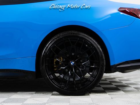Used 2025 BMW M4 CS image 3