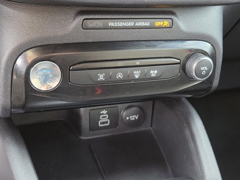 Certified 2024 Ford Escape ST-Line w/ Tech Pack #1 image 22