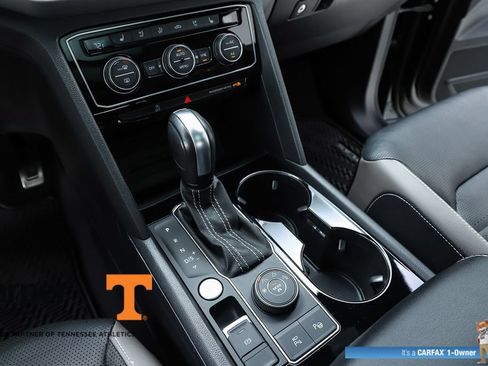 Used 2023 Volkswagen Atlas Cross Sport SEL Premium R-Line AWD/4WD image 63
