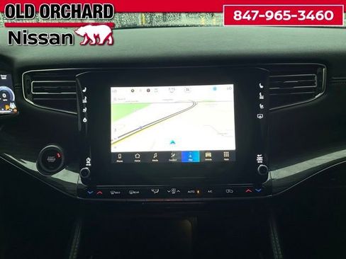 Used 2022 Jeep Wagoneer Series II w/ Premium Group I image 18