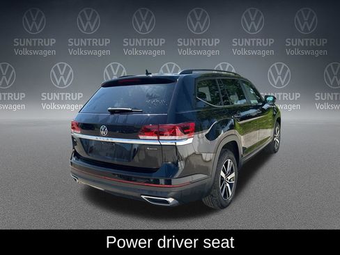Used 2023 Volkswagen Atlas SE AWD/4WD image 7