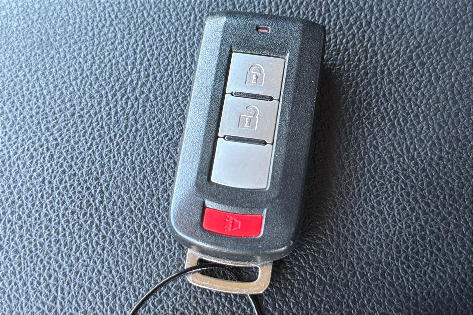 Used 2025 Mitsubishi Outlander Sport SE AWD/4WD image 33