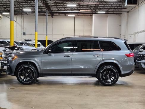 Used 2024 Mercedes-Benz GLS 450 4MATIC image 5