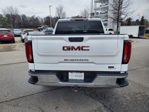 Used 2023 GMC Sierra 1500 SLT w/ SLT Convenience Package image 4