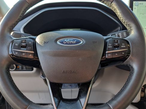 Used 2023 Ford Escape Active w/ Tech Pack #2 AWD/4WD image 34