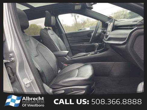 Used 2023 Jeep Compass High Altitude AWD/4WD image 20