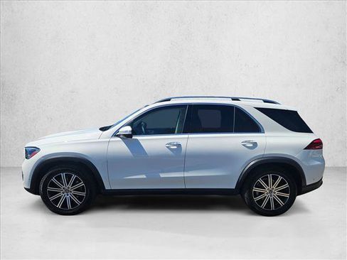 Used 2024 Mercedes-Benz GLE 350 4MATIC image 10