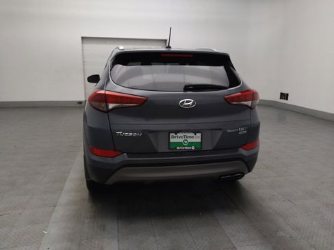 Used 2016 Hyundai Tucson Sport image 6
