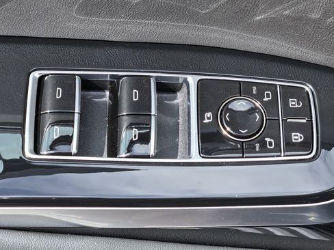New 2026 Cadillac Escalade Sport AWD/4WD image 18