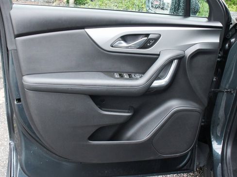 Used 2019 Chevrolet Blazer LT image 14