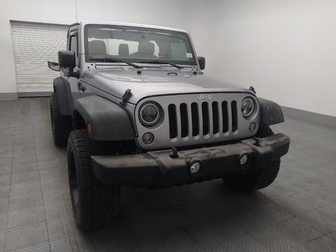 Used 2018 Jeep Wrangler Sport image 14