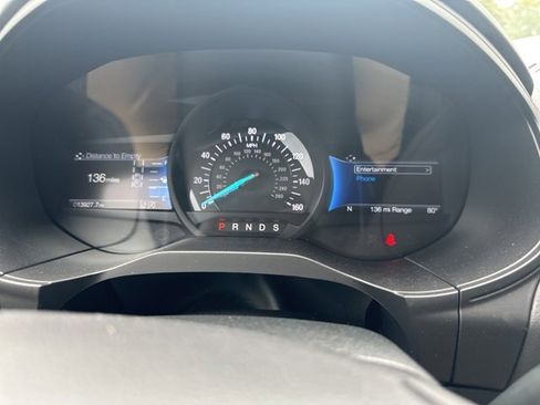 Used 2022 Ford Edge SEL w/ Convenience Package image 18