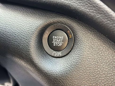 Used 2021 Jeep Cherokee Limited w/ Elite Package image 21