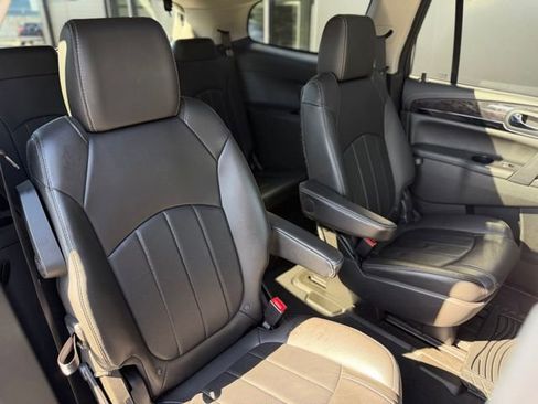 Used 2016 Buick Enclave Leather AWD/4WD image 46