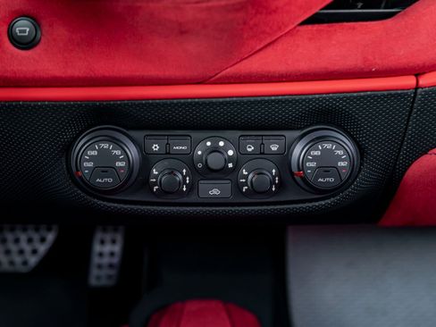 Used 2020 Ferrari 488 Pista Coupe image 21