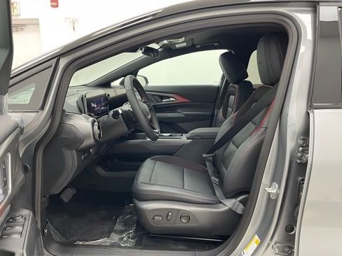 New 2026 Chevrolet Equinox EV RS image 7