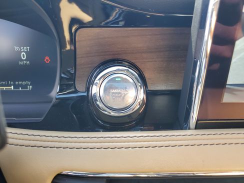 Certified 2022 Lincoln Corsair Reserve w/ Elements Package image 26