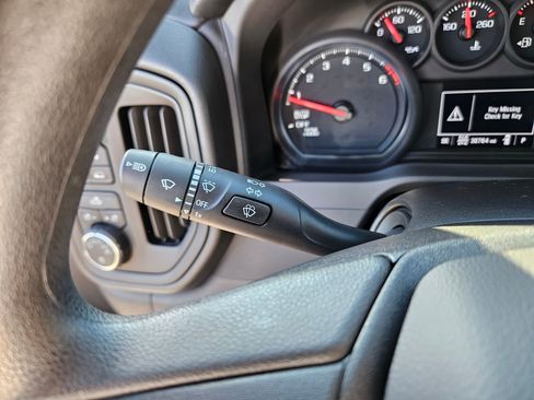 Used 2022 Chevrolet Silverado 1500 Custom AWD/4WD image 18