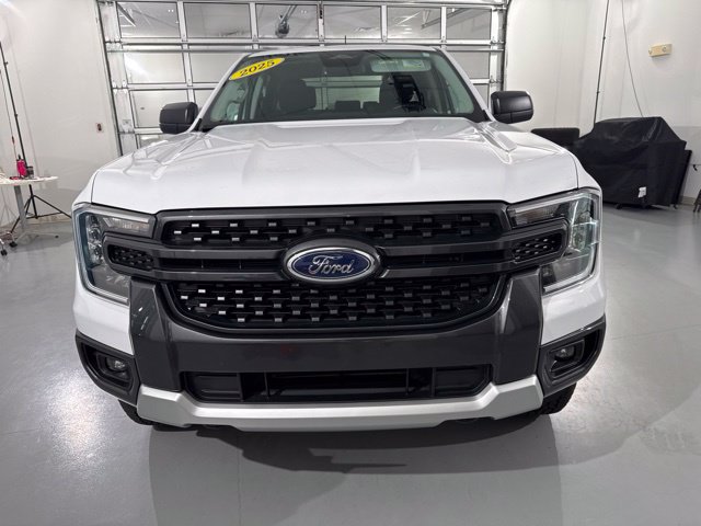 Used 2025 Ford Ranger XLT w/ FX4 Off-Road Package AWD/4WD image 2
