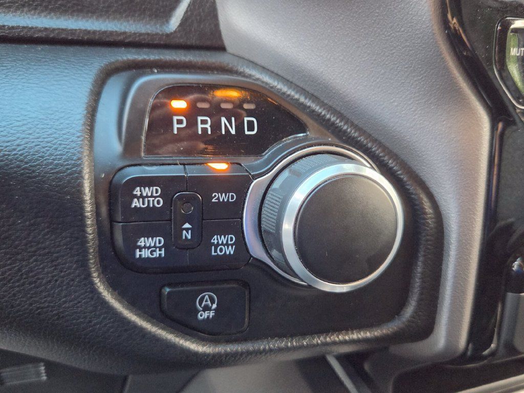 Used 2024 RAM 1500 Big Horn AWD/4WD image 21