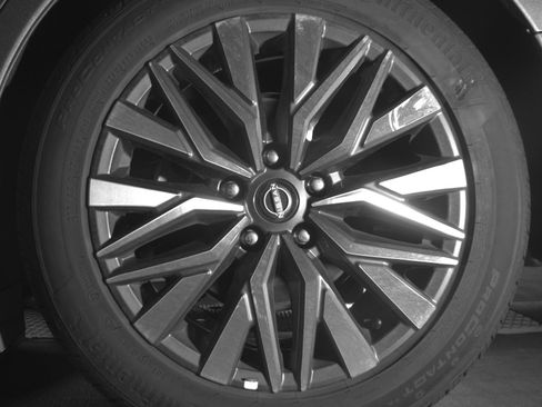 Used 2025 Nissan Altima 2.5 SV image 14