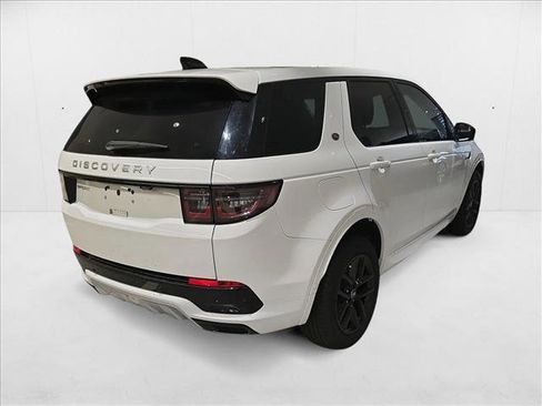 Used 2024 Land Rover Discovery Sport S image 5